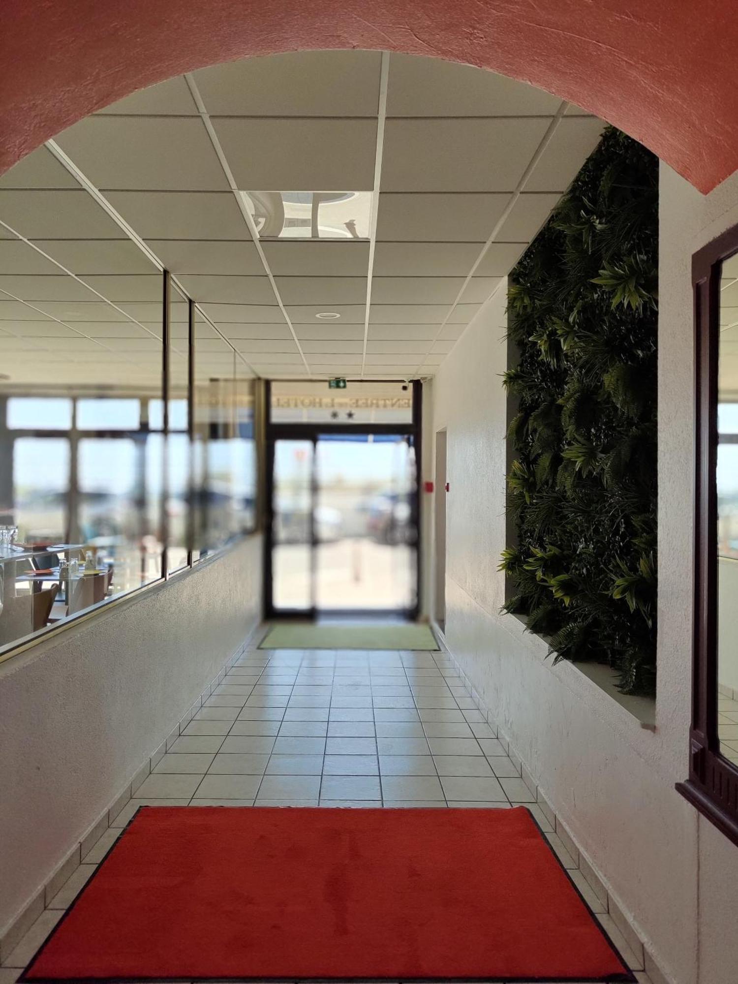 Hotel Camille Saintes-Maries-de-la-Mer Dış mekan fotoğraf