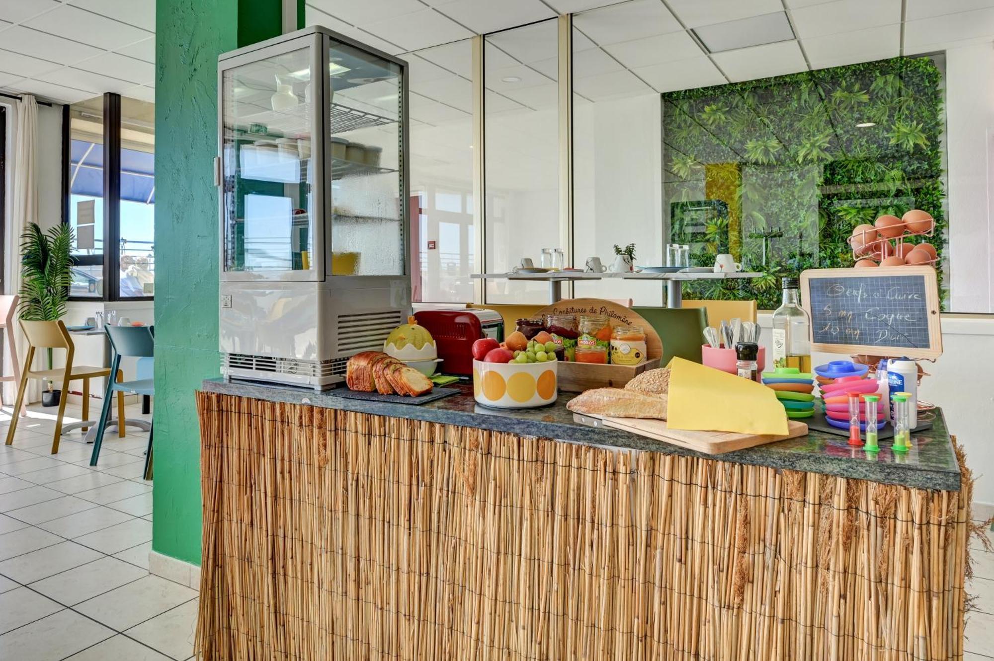 Hotel Camille Saintes-Maries-de-la-Mer Dış mekan fotoğraf