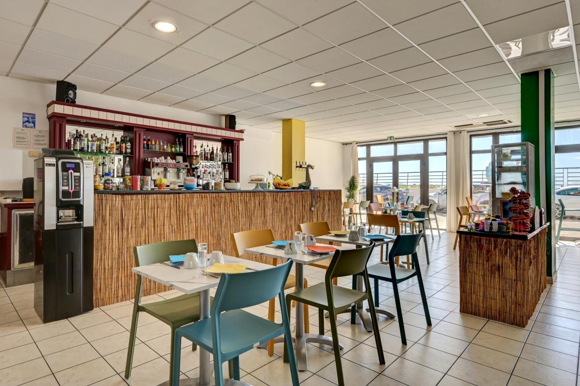 Hotel Camille Saintes-Maries-de-la-Mer Dış mekan fotoğraf